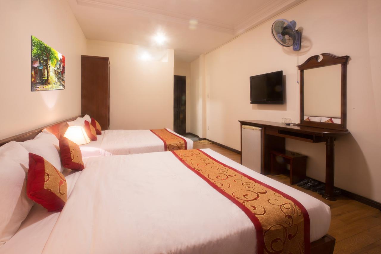Ngoc Minh Hotel Хошимин Екстериор снимка