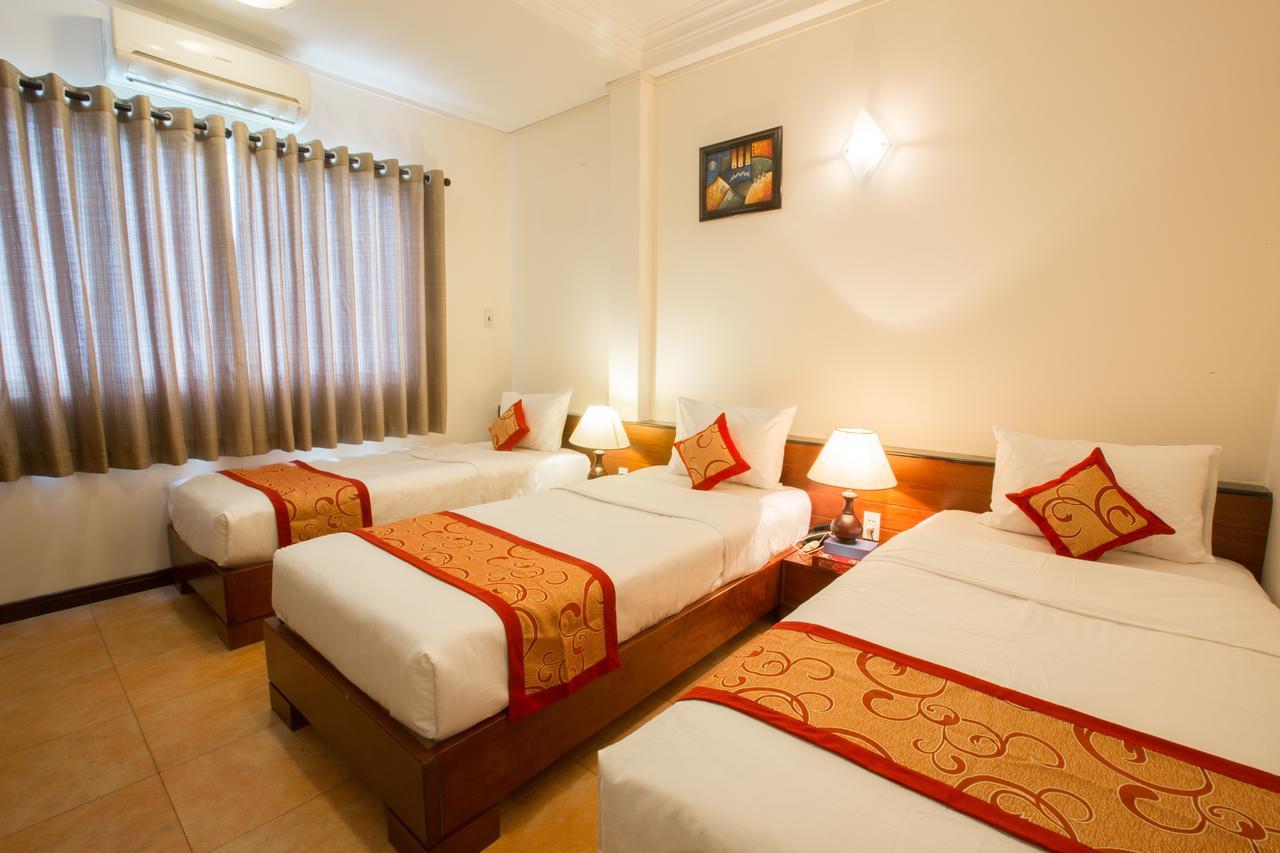 Ngoc Minh Hotel Хошимин Екстериор снимка