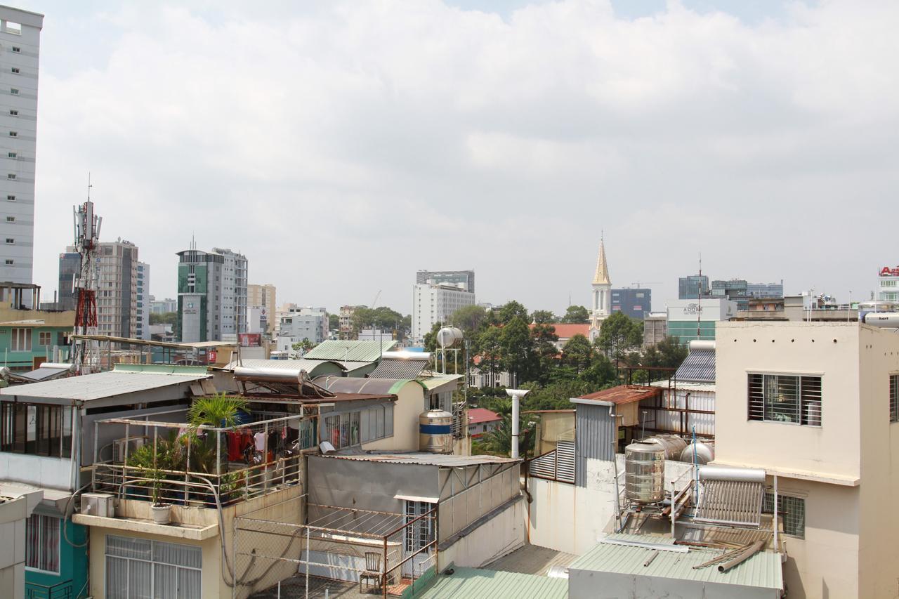 Ngoc Minh Hotel Хошимин Екстериор снимка