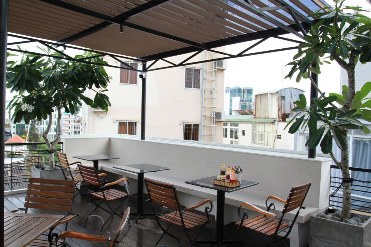 Ngoc Minh Hotel Хошимин Екстериор снимка